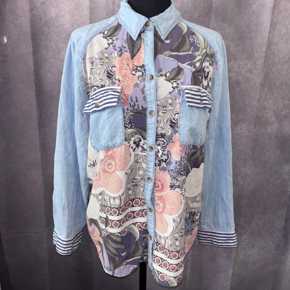 Chico's Women Size XL Blue Floral Denim Mixed Media Button Up Boho Shirt